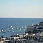 Marinero, Vistas Impresionantes. Sitges