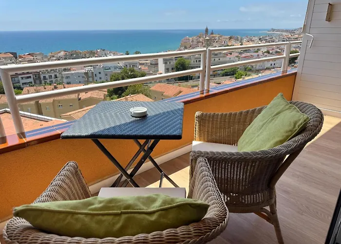 Marinero, Vistas Impresionantes. * Sitges