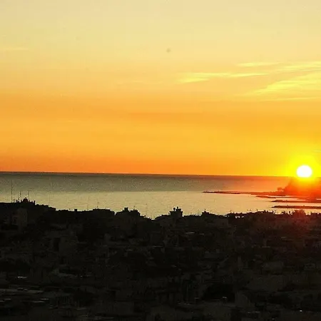 Marinero, Vistas Impresionantes. *